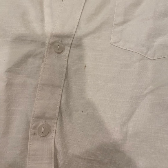 Button Up - Picture 4 of 5